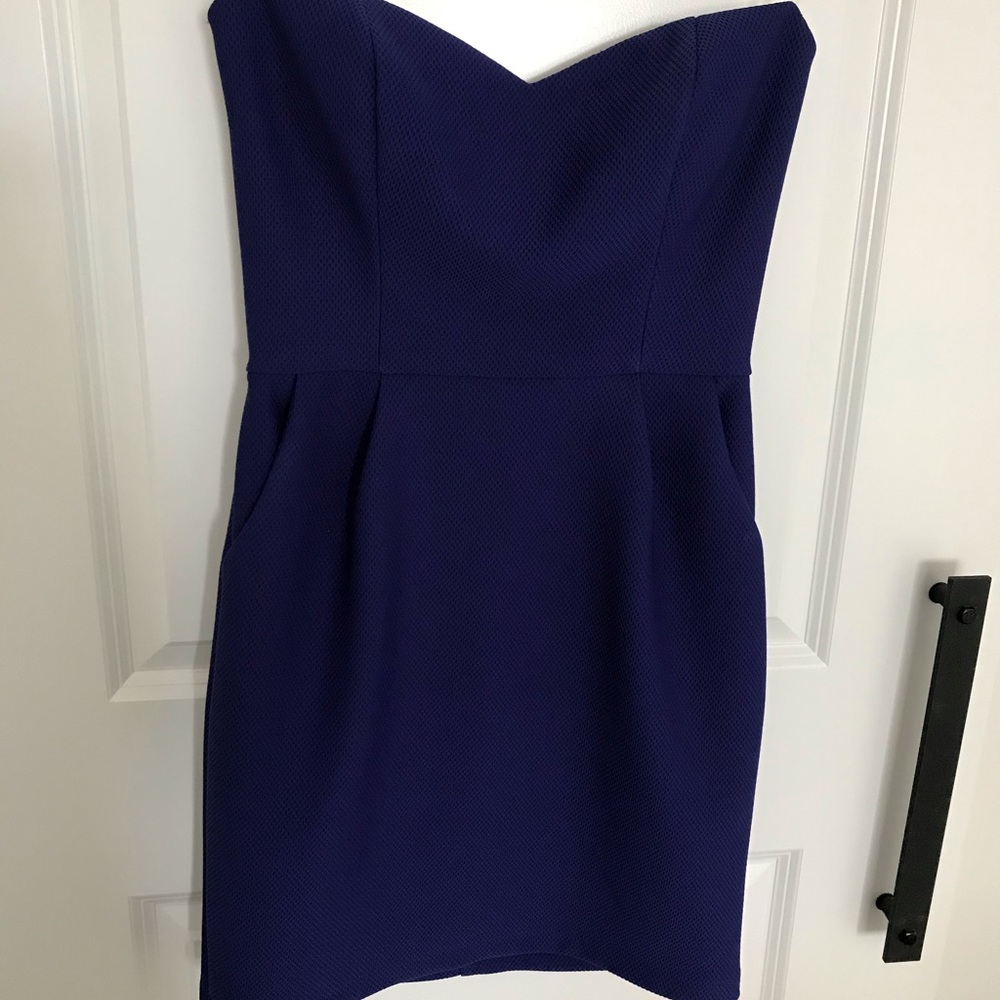 Guess strapless cocktail dress